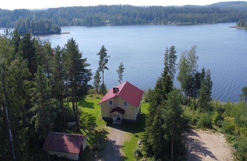 Parikkala Villa | Villa Rantakallio poreammeella Parikkalassa