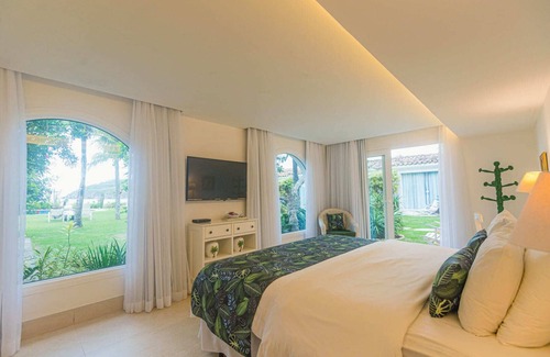 Village da Ferradura Hotel | Villa Raphael