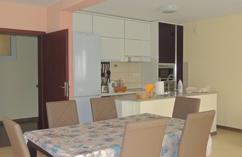 Bar House | Villa Ratac Victoria