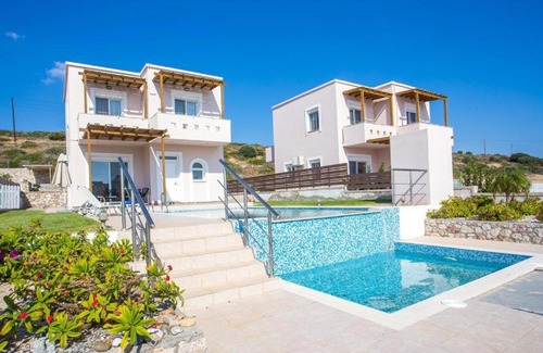Lahania Villa | Villa Regina - Luxury and Comfort
