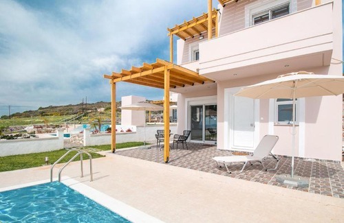 Lahania Villa | Villa Regina - Luxury and Comfort