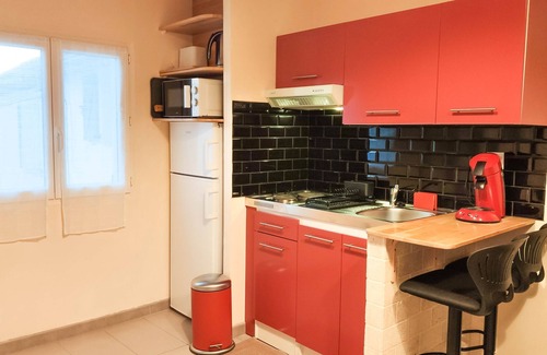 Plan-de-Cuques Apartment | Villa Reiala Plan-de-Cuques - Comfortable studio