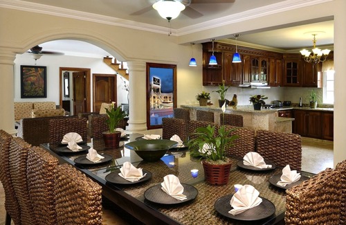 Cofresi Villa | Villa rental rates reduced for January, February, and March 2026.