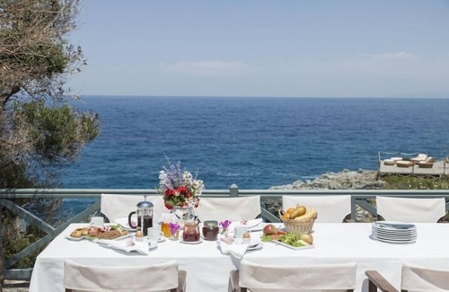 Karlovassi Villa | villa rental samos greek islands greece