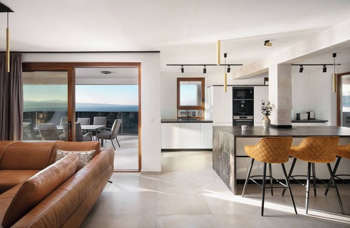 Vir House | Villa Resort Malibu Imperial (64131-K1) - Vir - island Vir