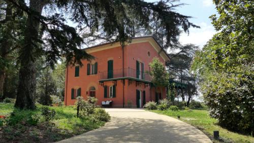 Castel San Pietro Terme House | Villa Resta & Dependance