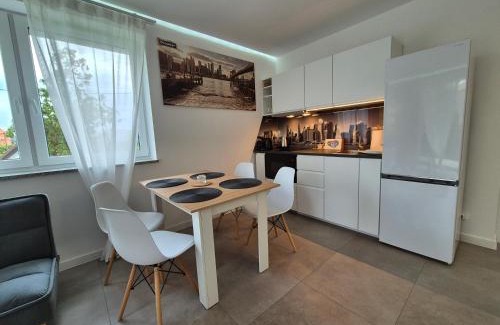 Zarow Apartment | Villa Rico - Kalno