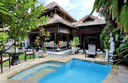 Dyanapura Villa | Villa Riddi - 5 mins to Beach