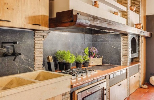 Patrignano Villa | Villa Rimini Summary: