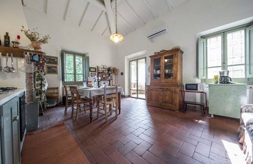 Bucine Villa | Villa Rita - in the heart of Tuscany - walking distance from village