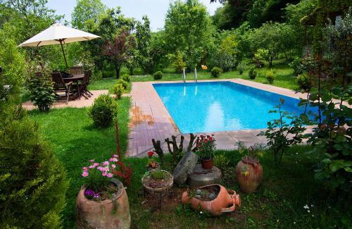 Yomra Villa | Villa River Village