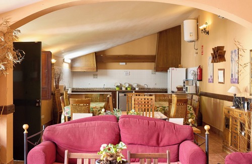 Rivero de Posadas Villa | Villa 'Rivero Rural' with Private Pool, Wi-Fi and Air Conditioning