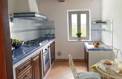 Monte San Giusto Villa | Villa Roberto Comfortable holiday residence