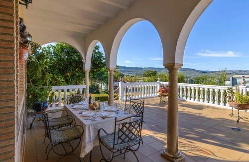 Setenil de las Bodegas Villa | Villa Rocío de Setenil Setenil de las Bodegas by Ruralidays