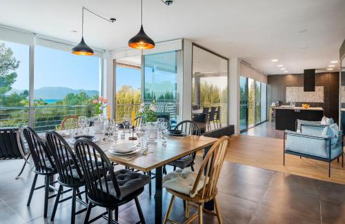 Alcudia Villa | Villa Rockstar, Alcudia - by EMERALD STAY