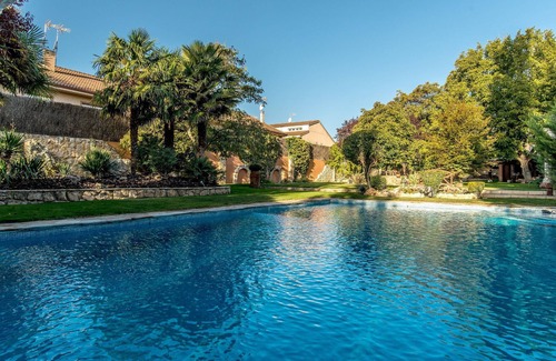 Carabana Villa | Villa Romana