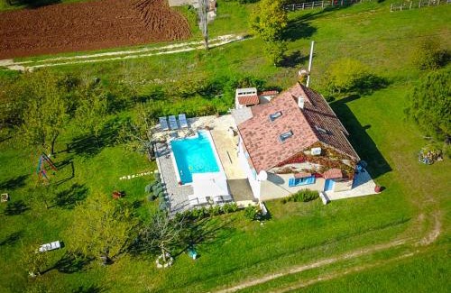 Krusvar Villa | Villa Romansa near Split- heated pool peace, bbq