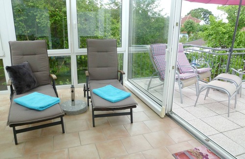 Ostvorpommern Apartment | Villa Romantica, 300 m beach, winter living, terraces - Villa Romantica OG