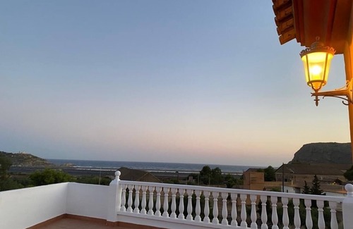 Portman Villa | Villa ROS Donde los Pequeños Detalles, Hacen Grandes Momentos