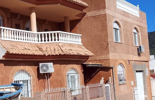Portman Villa | Villa ROS Donde los Pequeños Detalles, Hacen Grandes Momentos