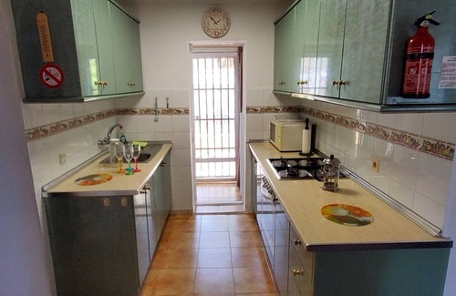 San Fulgencio Villa | Villa 'Rosa - La Marina Urbanisation' with Wi-Fi, A/C, Terraces & Garden