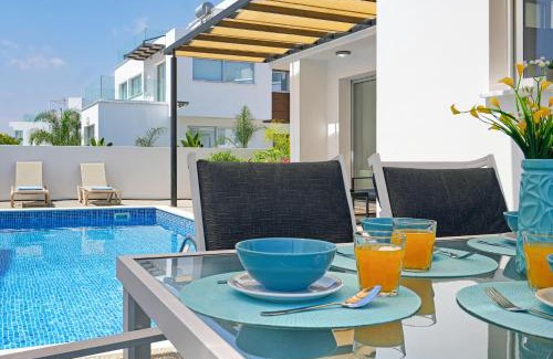 Ayia Napa House | Villa Rosaleen - Ayia Napa Resort Center