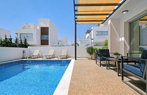 Ayia Napa House | Villa Rosaleen - Ayia Napa Resort Center
