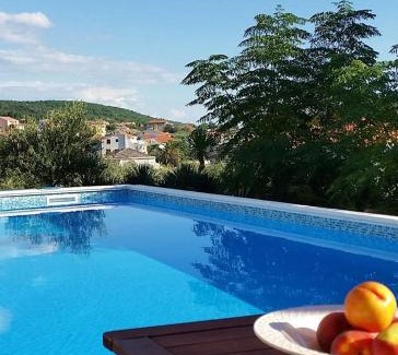 Barbat na Rabu Apartment | Villa Rosana