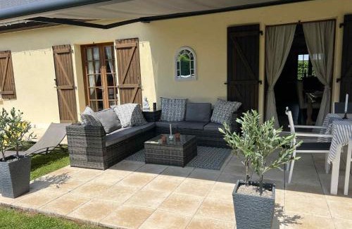 Graignes Villa | Villa Rose