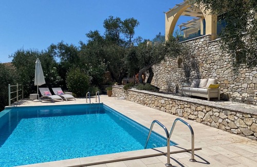 Magazia Villa | Villa Rosemary - 2 bed villa with infinity pool, extensive terraces & sea view.
