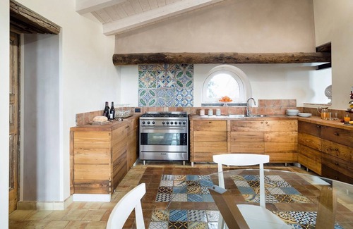 Zafferana Etnea Villa | Villa Rossi - Five Bedroom Villa, Sleeps 10