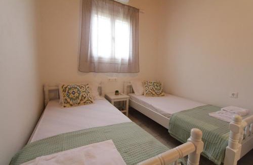 Naxos Villa | Villa Rouvis with outdoor Hot Tub