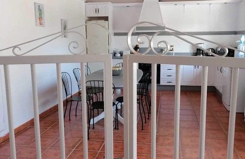 Marchena House | Villa Roxane terrace, garden