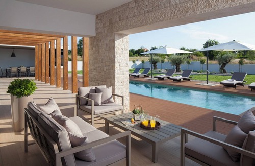 Becici Villa | Villa Royal Green - 45m2 Pool, Sauna, Whirpool