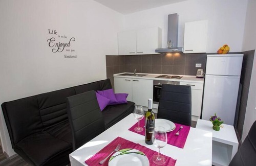 Rozat Apartment | Villa Roza - One-Bedroom Apartment