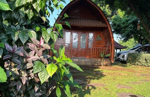 Kalibukbuk Villa | Villa Rumah Kayu Lovina