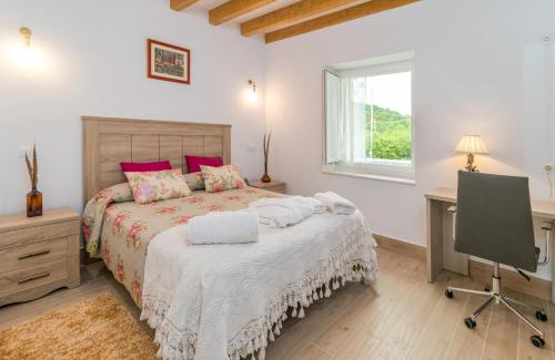 Fontibre House | Villa rural Balneario de Fontibre