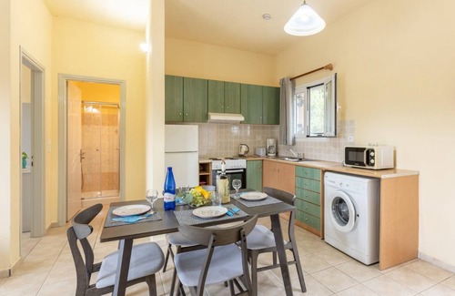 Mousata Villa | Villa Russa Alekos - One Bedroom Villa, Sleeps 2