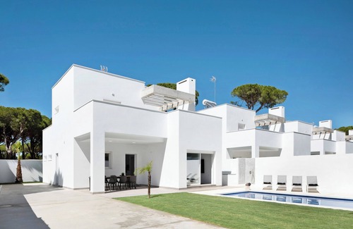 Los Gallos-Cerromolino House | Villa 'Santa Clara 21a' with Private Pool, Wi-Fi and Air Conditioning