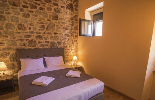 Salakos Villa | Villa Salakos - Three Bedroom Villa, Sleeps 6