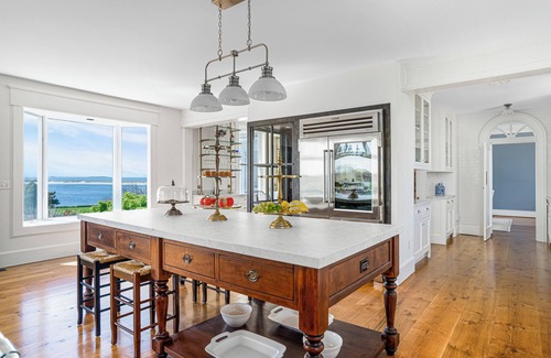 Stonington Villa | Villa Salt Acres — Idyllic East Coast Estate in Stonington