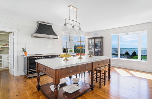 Stonington Villa | Villa Salt Acres — Idyllic East Coast Estate in Stonington