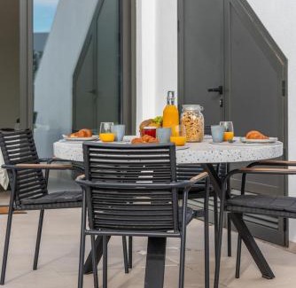 Santiago de la Ribera Villa | Villa Salty