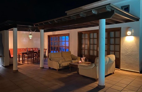 Montana Roja Villa | Villa Sami Lanzarote