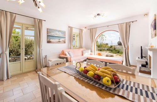 Logaras Villa | Villa San Dimitrio House on the Beach