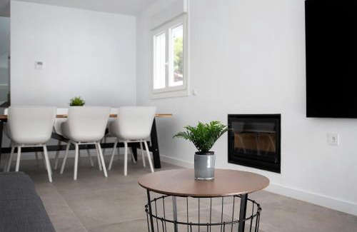 Los Gallos-Cerromolino House | Villa Santa Clara 21a