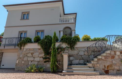 Albiano d'Ivrea Apartment | Villa San Martino
