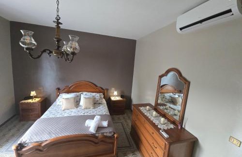San Germano Vercellese House | Villa sangermano