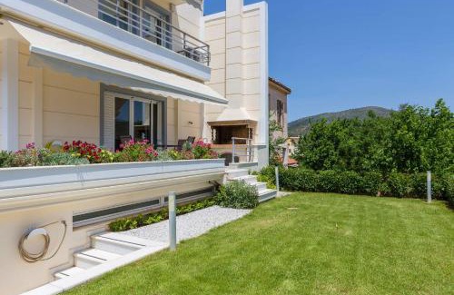 Marathon Villa | Villa Santa Barbara