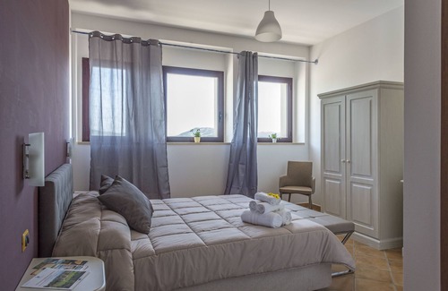 Santadi Hotel | Villa Santadi Hotel